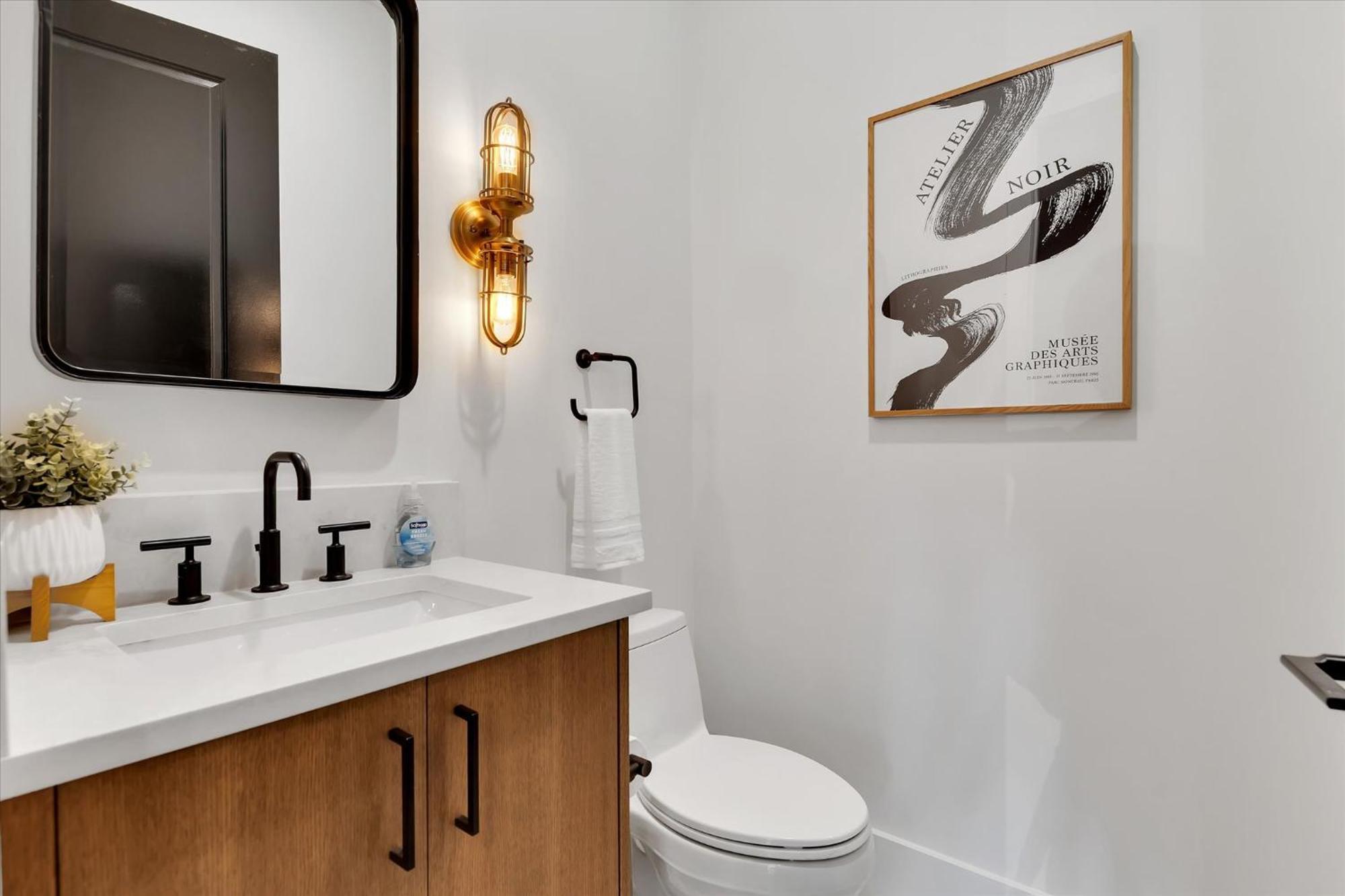 Appartement New Construction Loft Style Spacious Lux 204 *