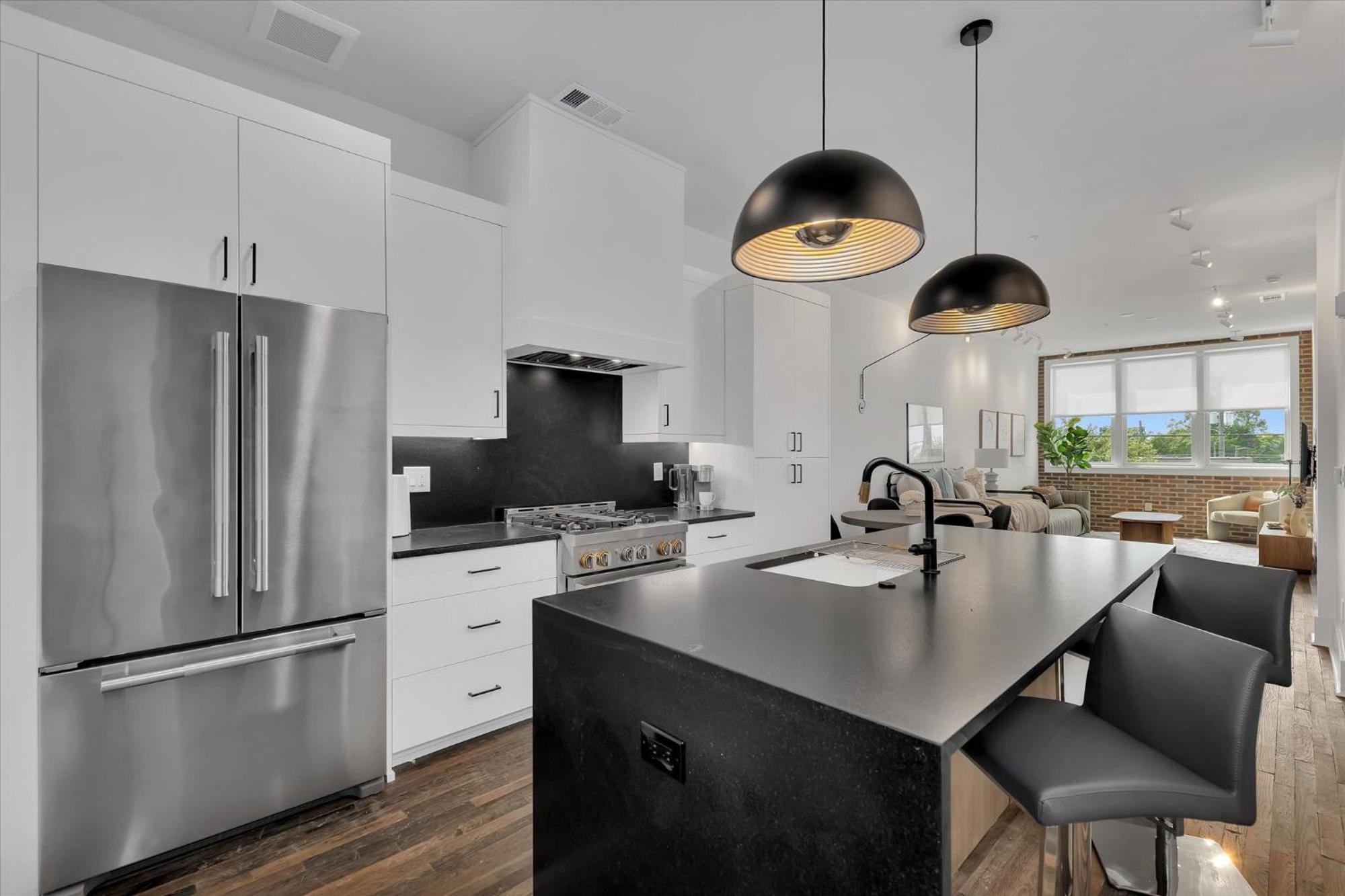 New Construction Loft Style Spacious Lux 204 *